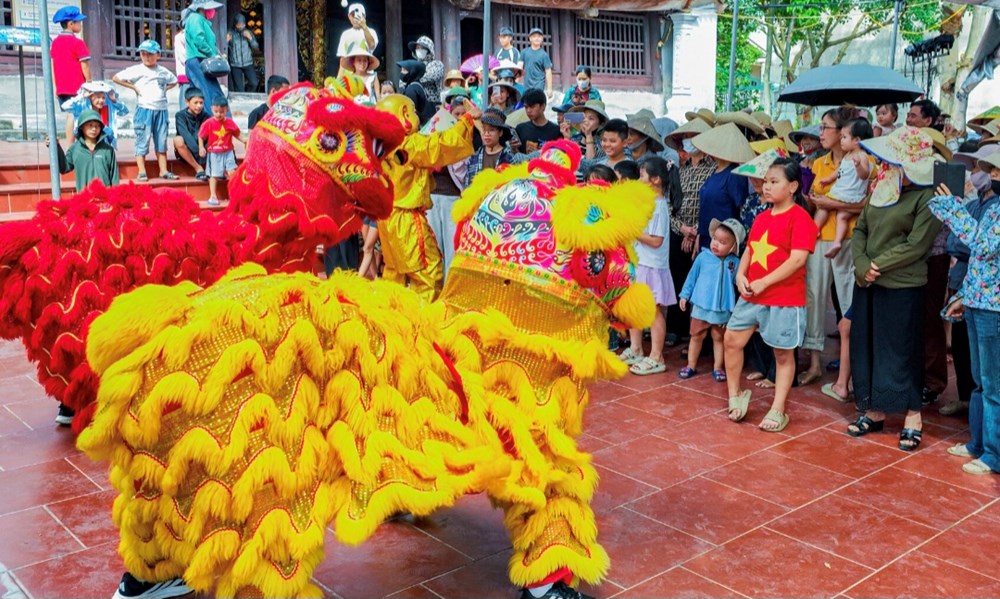 Đặc sắc lễ hội tại ngôi đền nghìn năm thờ Hoàng Thái hậu Ỷ Lan - ảnh 4