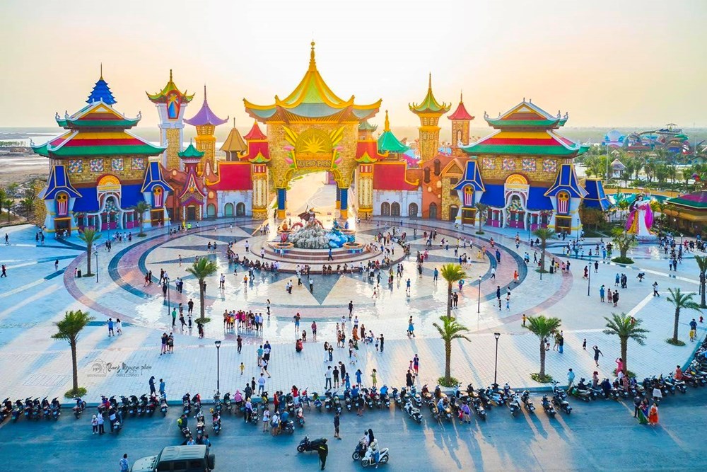 Hải Phòng: Các thí sinh Hoa hậu Việt Nam đã đặt chân đến Khu du lịch Đồi Rồng - ảnh 2