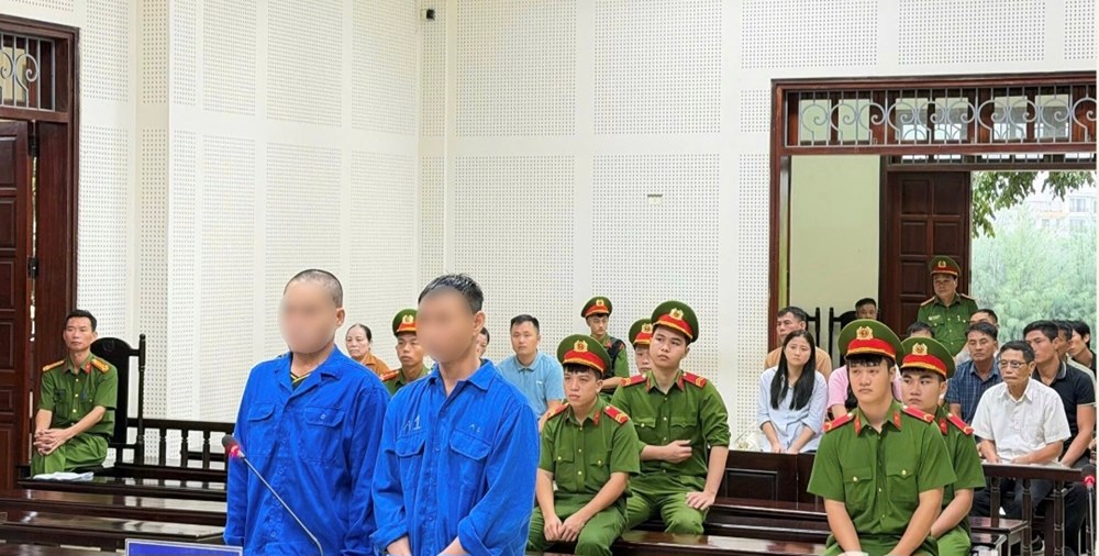 Truy sát nạn nhân đến tử vong, 2 bị cáo lĩnh án - ảnh 1