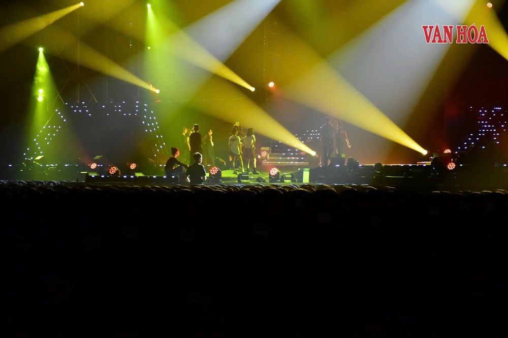 Ngày chuẩn bị trước “Trạm Yêu Concert 5” - Sẵn sàng bùng nổ tại Hà Nội - ảnh 7