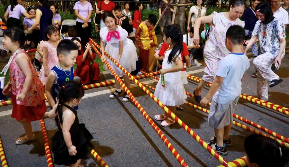 Lễ hội Trăng rằm Bãi Cháy: Tỏa sáng cùng thành phố Quảng Ninh - ảnh 1