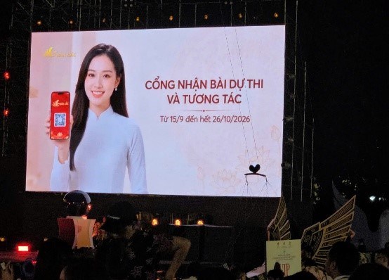“Bản Sắc” bùng nổ tại Lễ hội Văn hóa Thế giới tại Hà Nội: Lan tỏa di sản số, hàng trăm phần quà hấp dẫn mỗi ngày - ảnh 2
