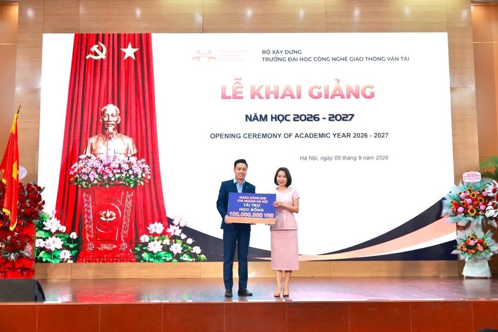 Từ lá thư của sinh viên y khoa đến hành trình nâng bước ước mơ - ảnh 4