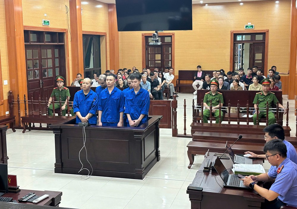 Quảng Ninh: 5 bị cáo lĩnh hơn 48 năm tù về tội tàng trữ, tổ chức sử dụng ma túy - ảnh 1