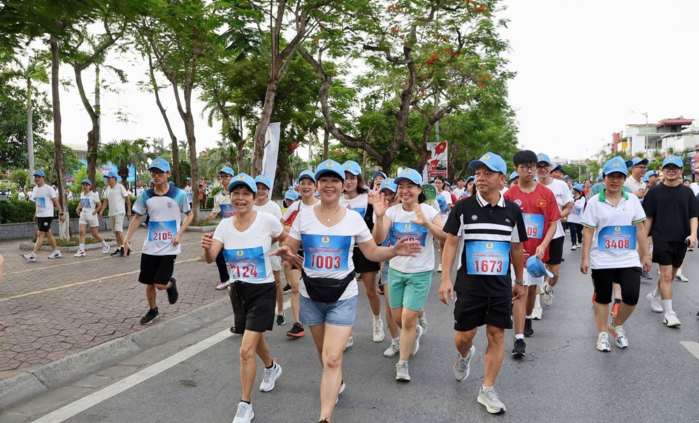Hải Phòng: Gần 5.200 người tham gia giải chạy hưởng ứng Ngày hội toàn dân tập luyện thể thao - ảnh 3