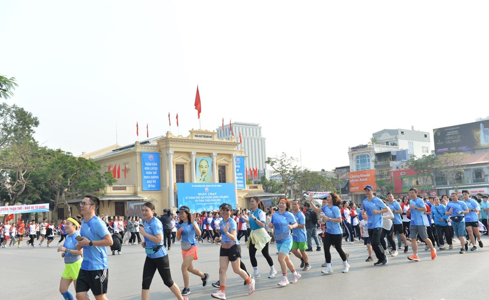 Hải Phòng: Gần 5.200 người tham gia giải chạy hưởng ứng Ngày hội toàn dân tập luyện thể thao - ảnh 2