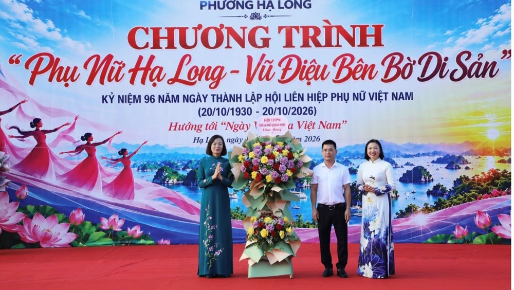 Quảng Ninh: Hơn 1.200 phụ nữ tham gia chương trình “Phụ nữ Hạ Long - Vũ điệu bên bờ di sản” - ảnh 4
