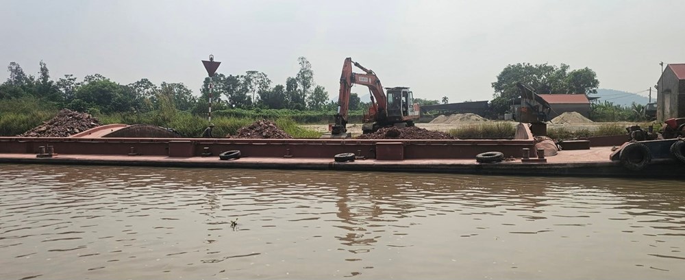 Hải Phòng: Hai bến bãi bị lập biên bản vi phạm hành chính - ảnh 1