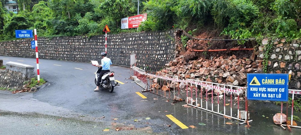 Hải Phòng: Nhiều đoạn bờ kè bị sụt lún, gây nguy hiểm tại bờ biển Đồ Sơn chưa được sửa chữa - ảnh 6