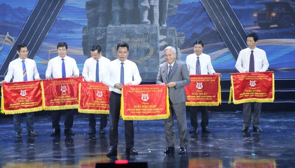 Quảng Ninh: Công diễn và trao giải Hội diễn nghệ thuật quần chúng TKV - ảnh 6