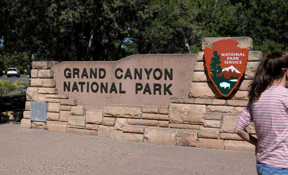 Công viên quốc gia Mỹ sẽ tăng phí đối với khách nước ngoài - ảnh 1