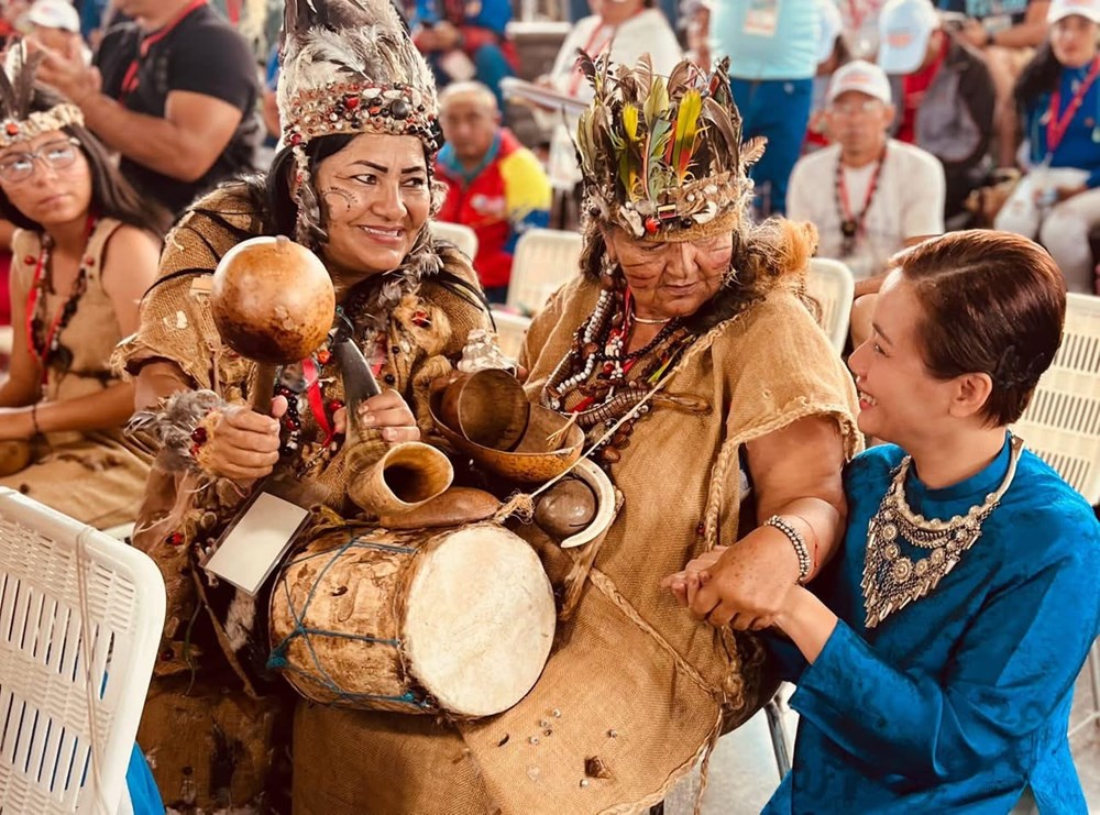 Khi sắc màu văn hóa Việt Nam thắp sáng diễn đàn các dân tộc bản địa - ảnh 2