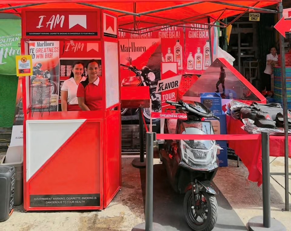 Nhà sản xuất thuốc lá Marlboro bị cáo buộc lợi dụng giới trẻ trong chiến dịch quảng cáo  - ảnh 1