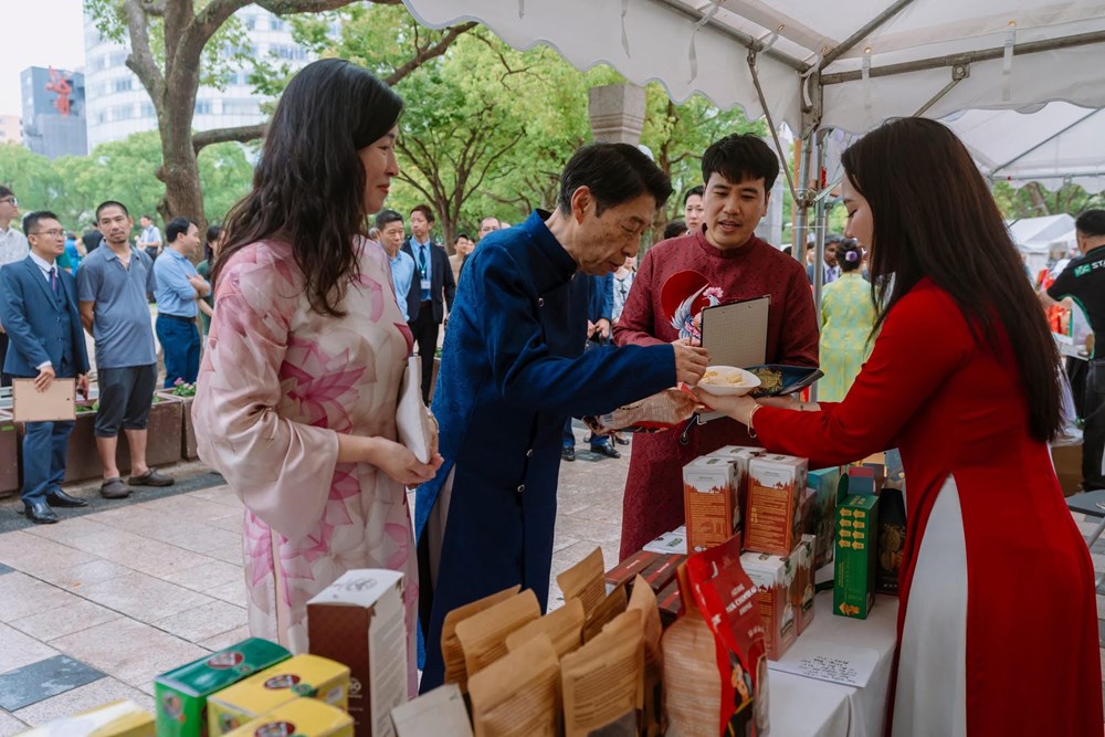 Kết nối văn hóa, mở rộng hợp tác Việt Nam - Nhật Bản - ảnh 1