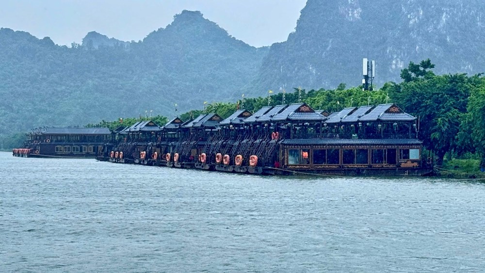 Ninh Bình tạm dừng đón khách du lịch bằng phương tiện thuỷ từ 13h ngày 21.7 - ảnh 2