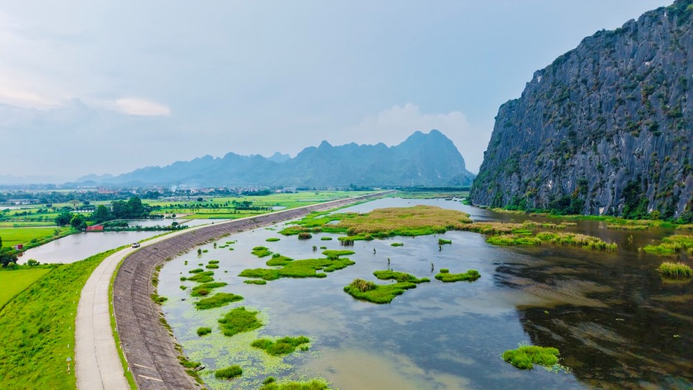 Chiêm ngưỡng “bức tranh tự nhiên” lớn nhất Việt Nam - ảnh 4