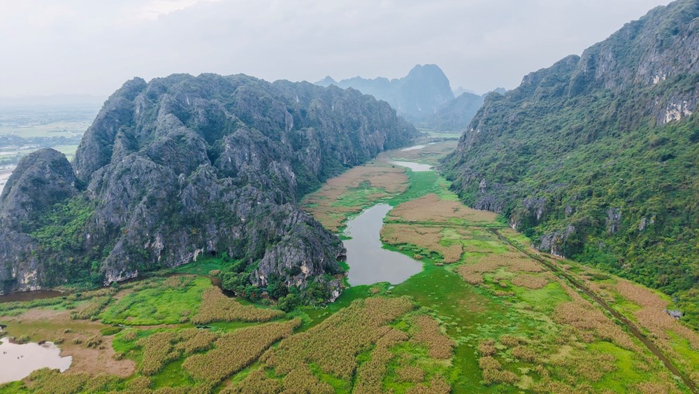 Chiêm ngưỡng “bức tranh tự nhiên” lớn nhất Việt Nam - ảnh 6