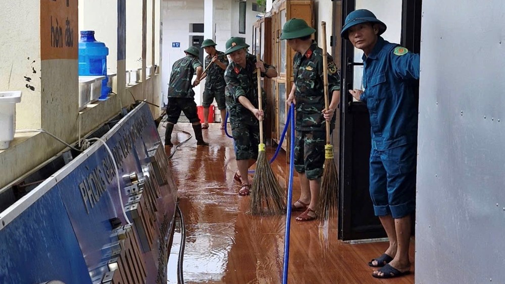 Vượt khó sau lũ lụt cho ngày tựu trường - ảnh 5