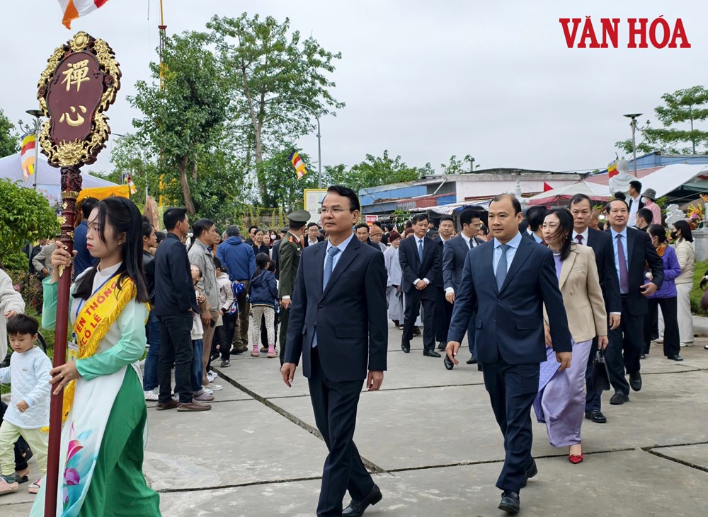 Trao Bằng xếp hạng Di tích Quốc gia đặc biệt chùa Cổ Lễ - ảnh 1