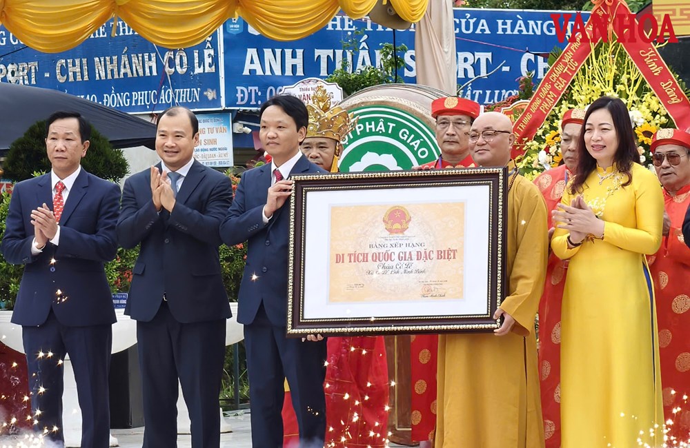 Trao Bằng xếp hạng Di tích Quốc gia đặc biệt chùa Cổ Lễ - ảnh 4