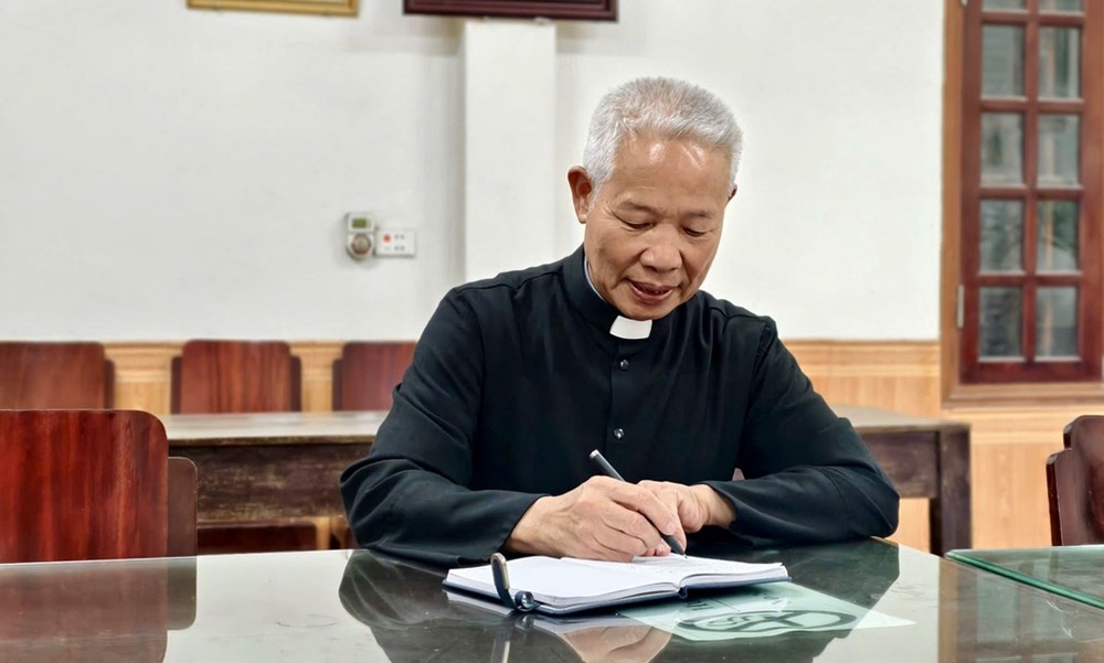 Linh mục Nguyễn Hồng Phúc: Người “gieo mầm” các phong trào thi đua - ảnh 2