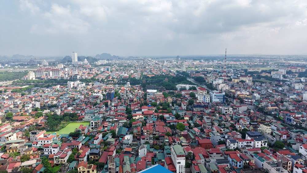 Ninh Bình: Cần trên 22.600 tỉ đồng thực hiện GPMB đường sắt tốc độ cao - ảnh 1