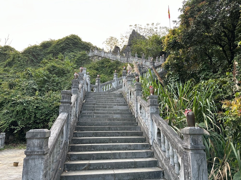 Đầu năm về nơi phát tích binh quyền của Đinh Tiên Hoàng Đế - ảnh 2