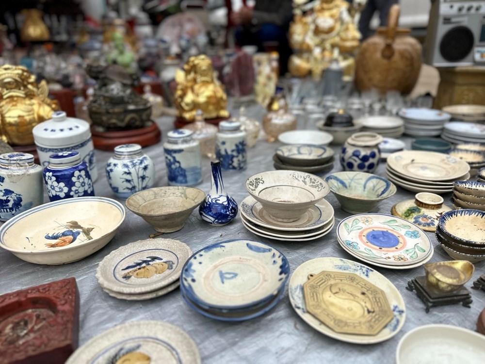 Kỳ lạ phiên chợ “mua may bán rủi” ở Ninh Bình - ảnh 8