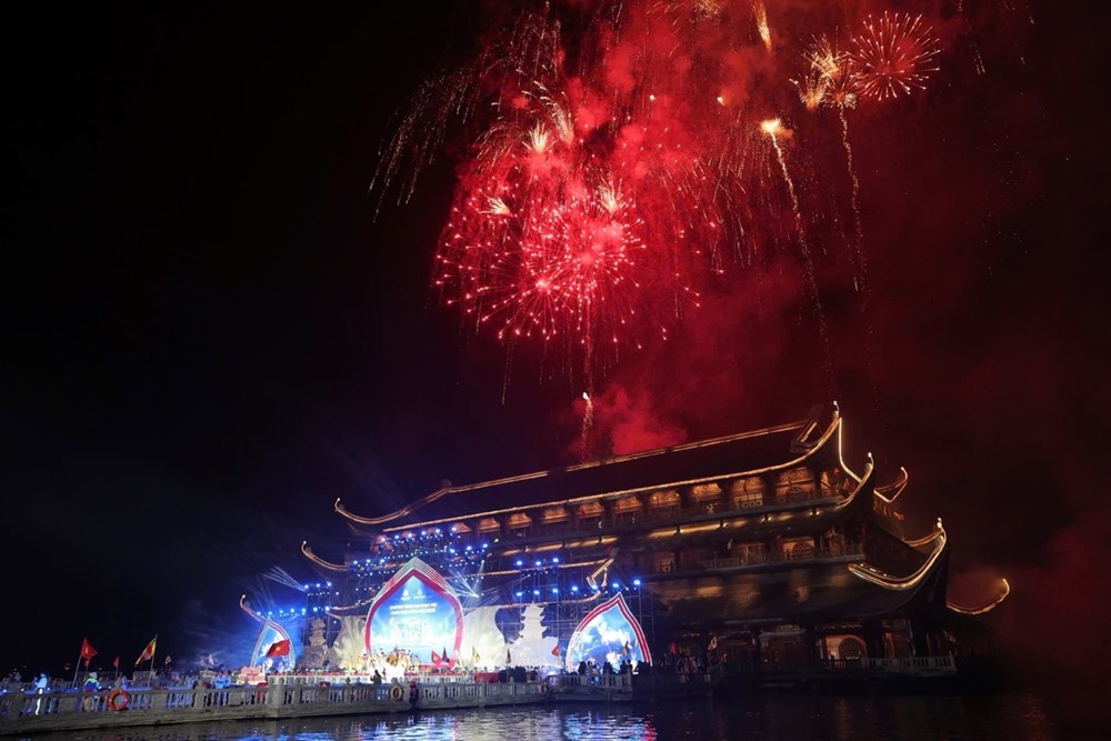 Quần thể danh thắng Tam Chúc đón danh hiệu Di tích Quốc gia đặc biệt - ảnh 2