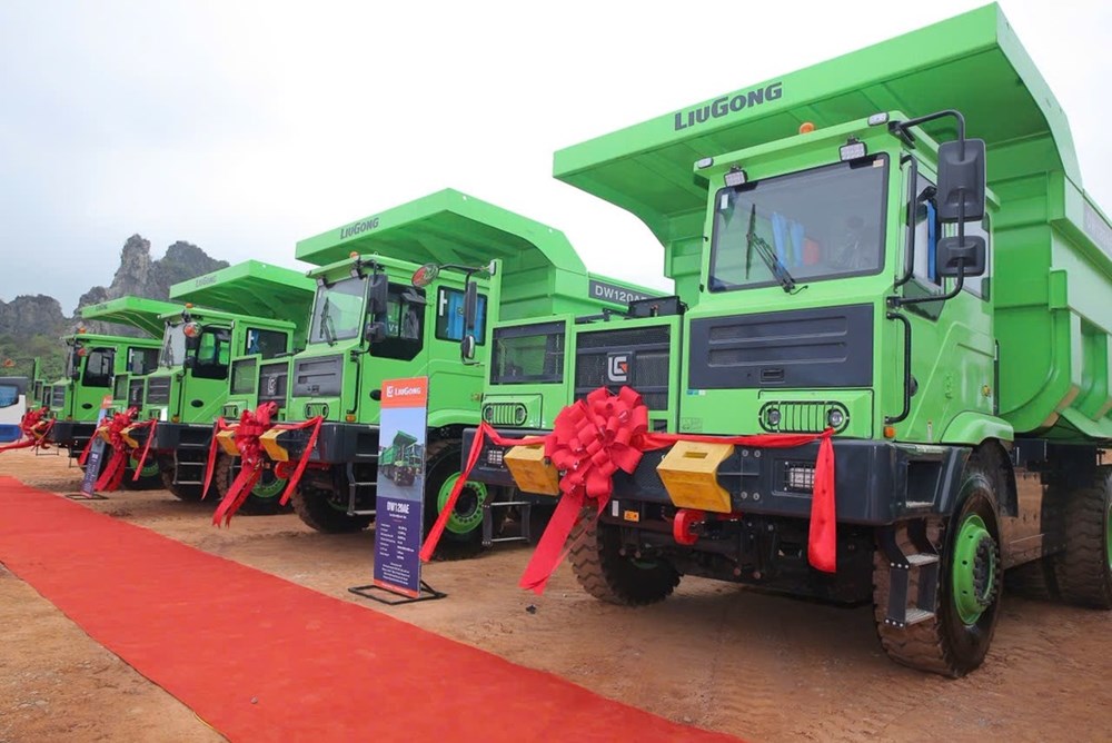 Tập đoàn Xuân Thiện triển khai đội xe máy công trình thuần điện đầu tiên tại Việt Nam - ảnh 4