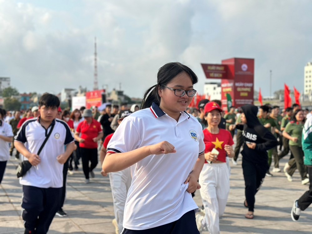 Ninh Bình: Trên 4.000 người hào hứng tham dự Ngày chạy Olympic 2026 - ảnh 3