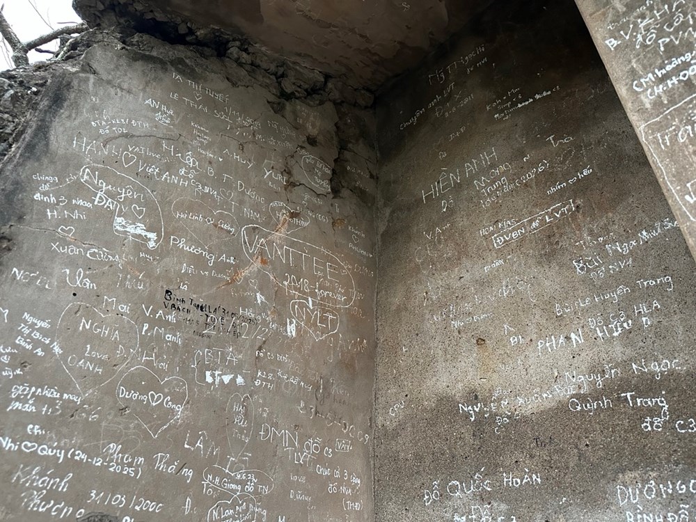 Vụ Di tích quốc gia đặc biệt núi Non Nước bị viết, vẽ bậy: Sẽ khắc phục trong ngày 22.4 - ảnh 1