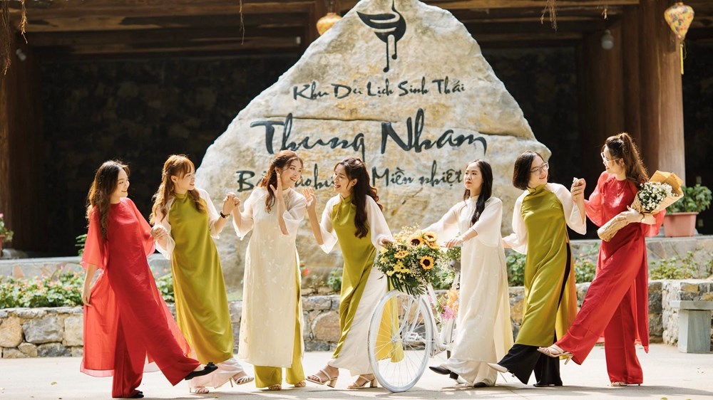 Chủ đầu tư lên tiếng về tin đồn bán Khu du lịch Thung Nham giá tỉ đô - ảnh 1