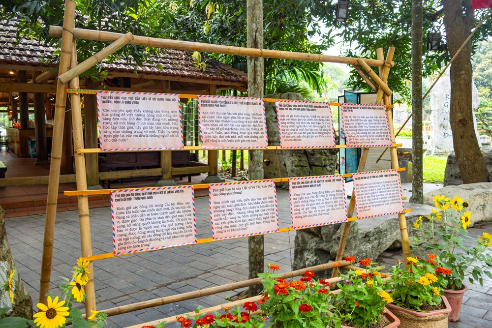 Thung Nham “khoác áo mới”: Bản giao hưởng sắc màu mừng đại lễ - ảnh 8