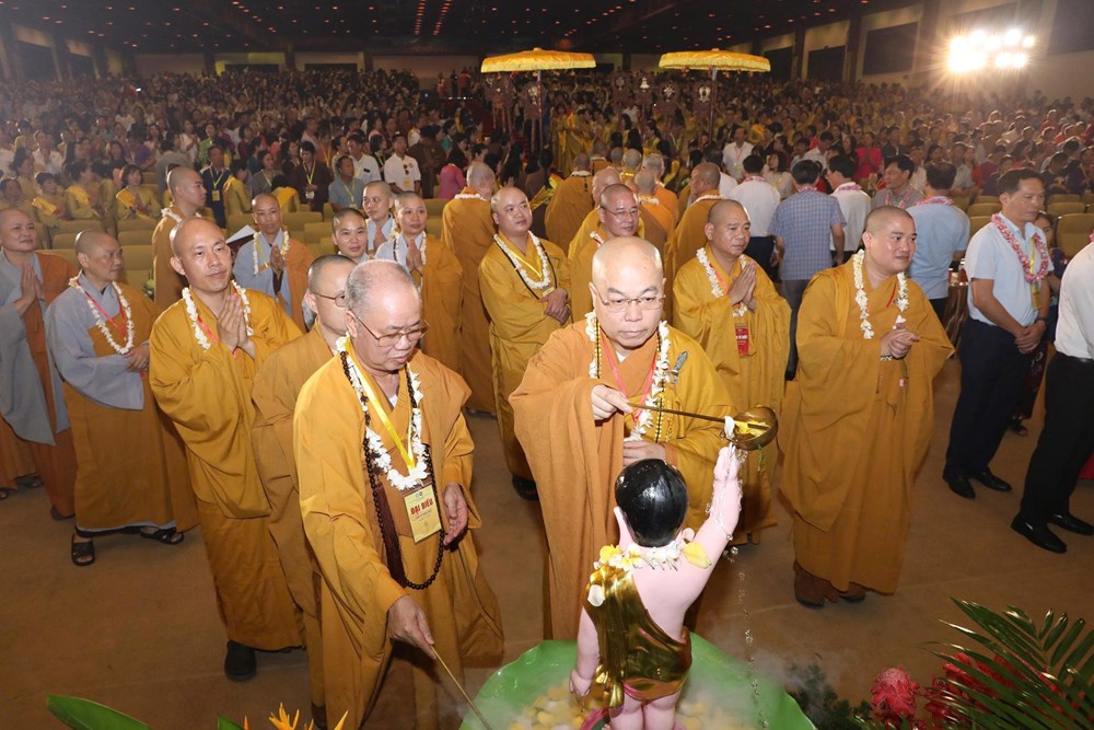 Đại lễ Phật đản tại ngôi chùa lớn nhất Việt Nam - ảnh 3