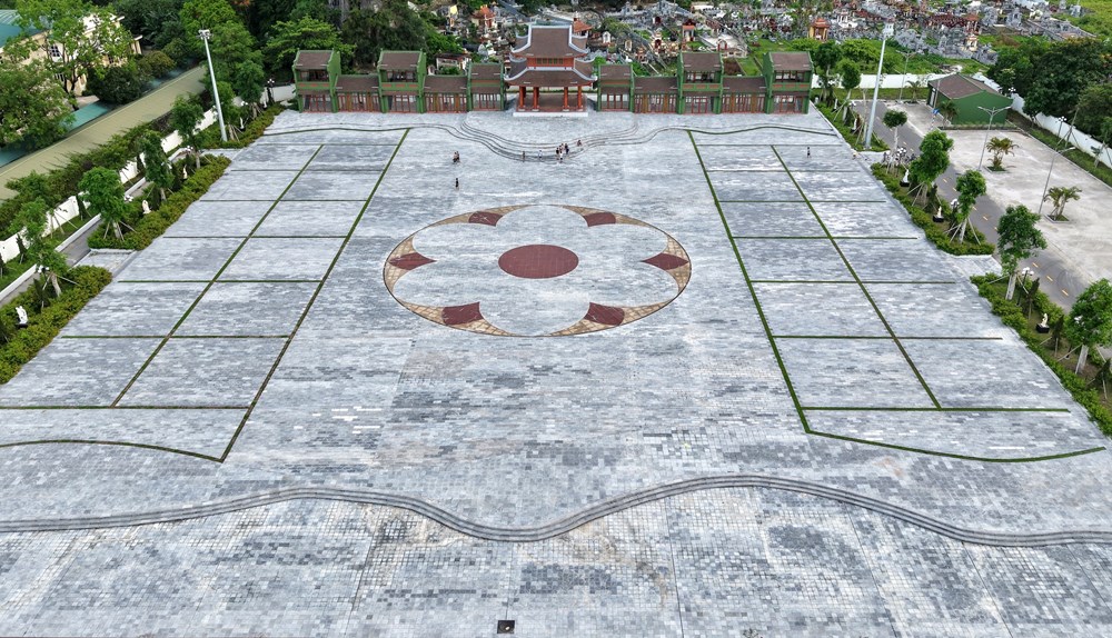 Ninh Bình: Trung tâm Thể thao 45 tỉ đồng vừa khánh thành đã nhếch nhác - ảnh 1