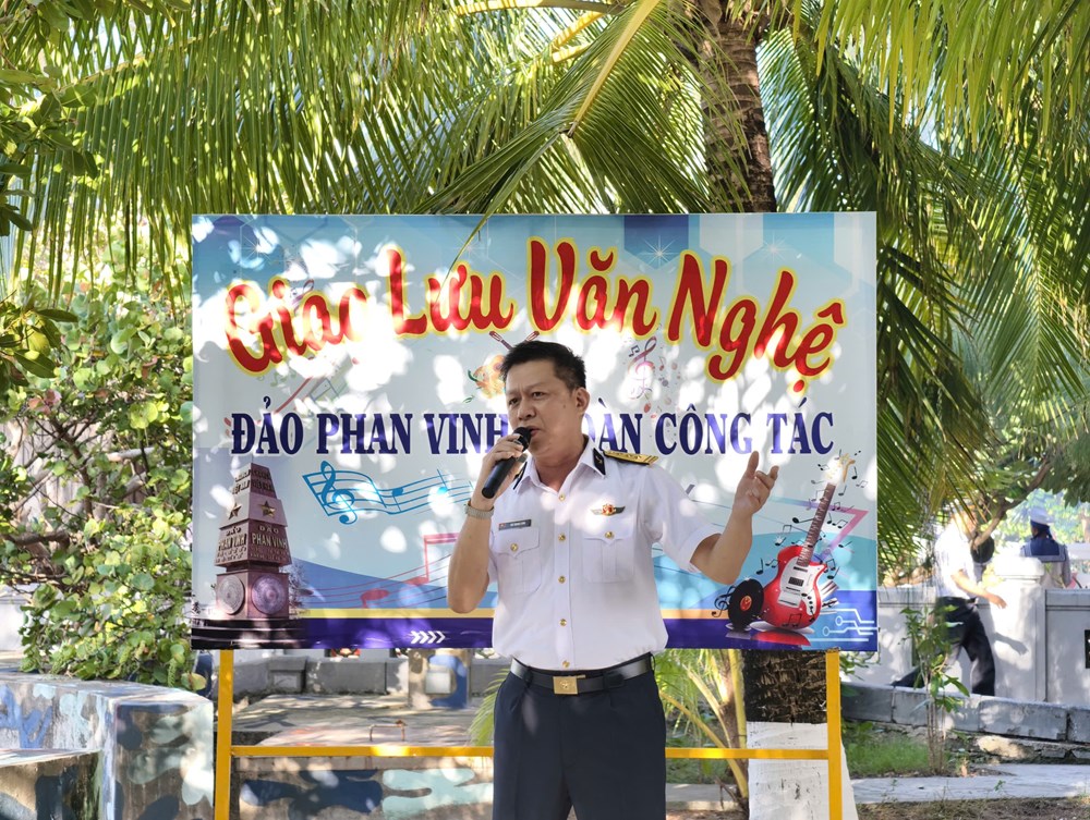 Những sân khấu đặc biệt ở Trường Sa - ảnh 3