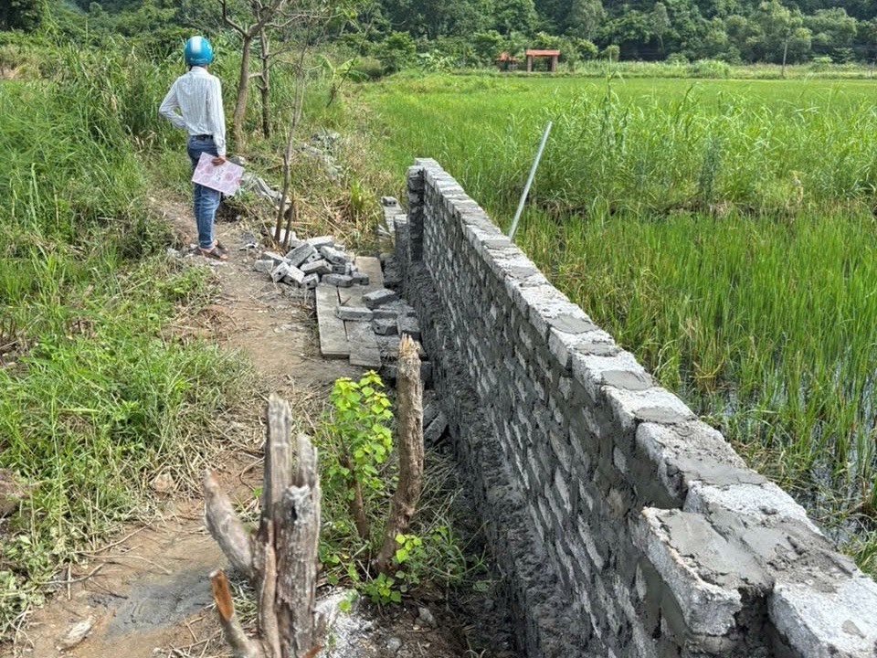 Ninh Bình: Phát hiện 11 trường hợp vi phạm trong Di sản Tràng An - ảnh 2