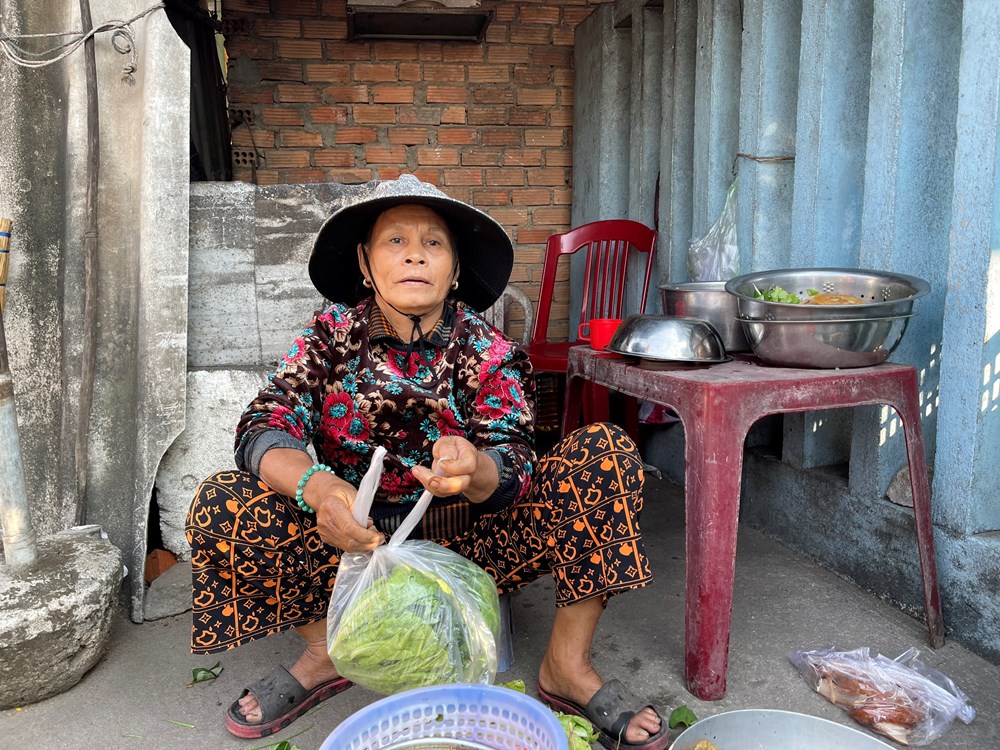 Nghị lực của những phụ nữ làng biển  - ảnh 1