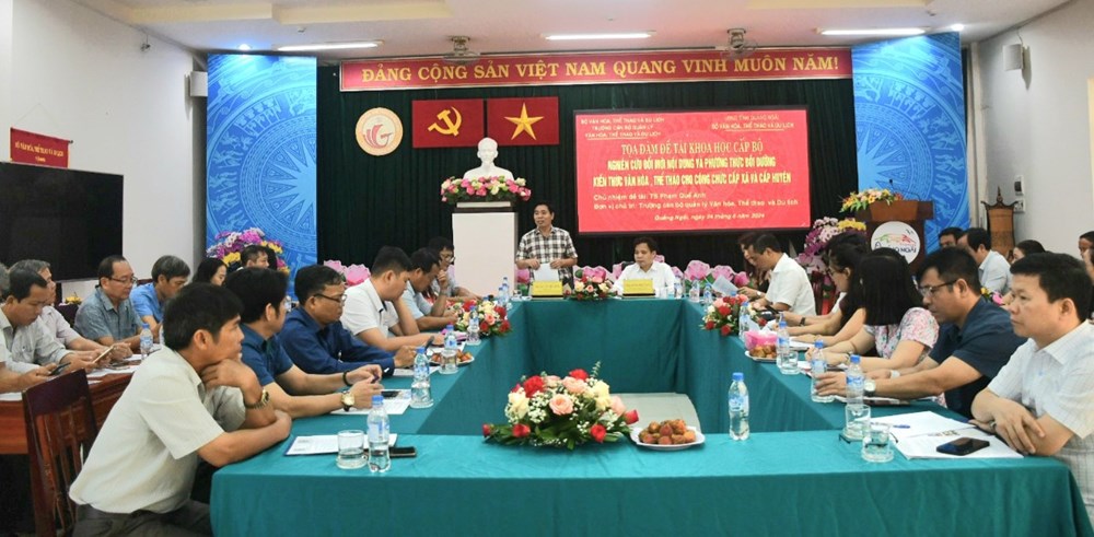 Nghiên cứu đổi mới nội dung và phương thức bồi dưỡng kiến thức VHTT cho công chức cấp xã, cấp huyện - ảnh 1