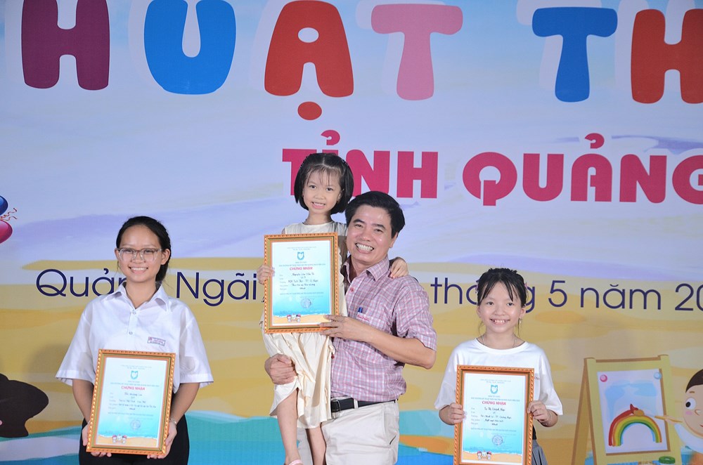Giải thưởng mỹ thuật thiếu nhi Quảng Ngãi 2024 - ảnh 4