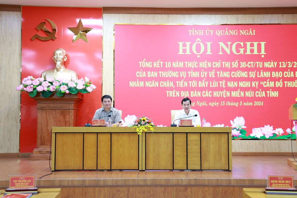 Đẩy lùi nạn nghi kỵ cầm đồ thuốc độc ở miền núi Quảng Ngãi - ảnh 4