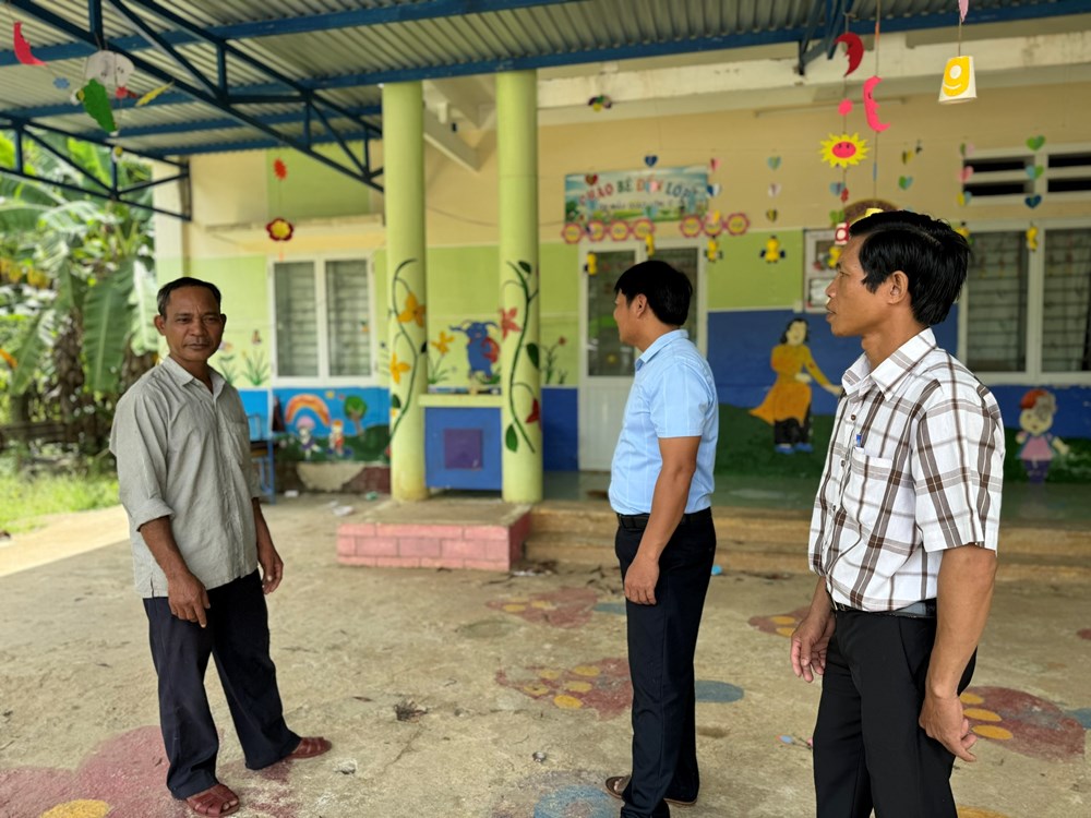 Người có uy tín “điểm tựa” của đồng bào Hrê - ảnh 1