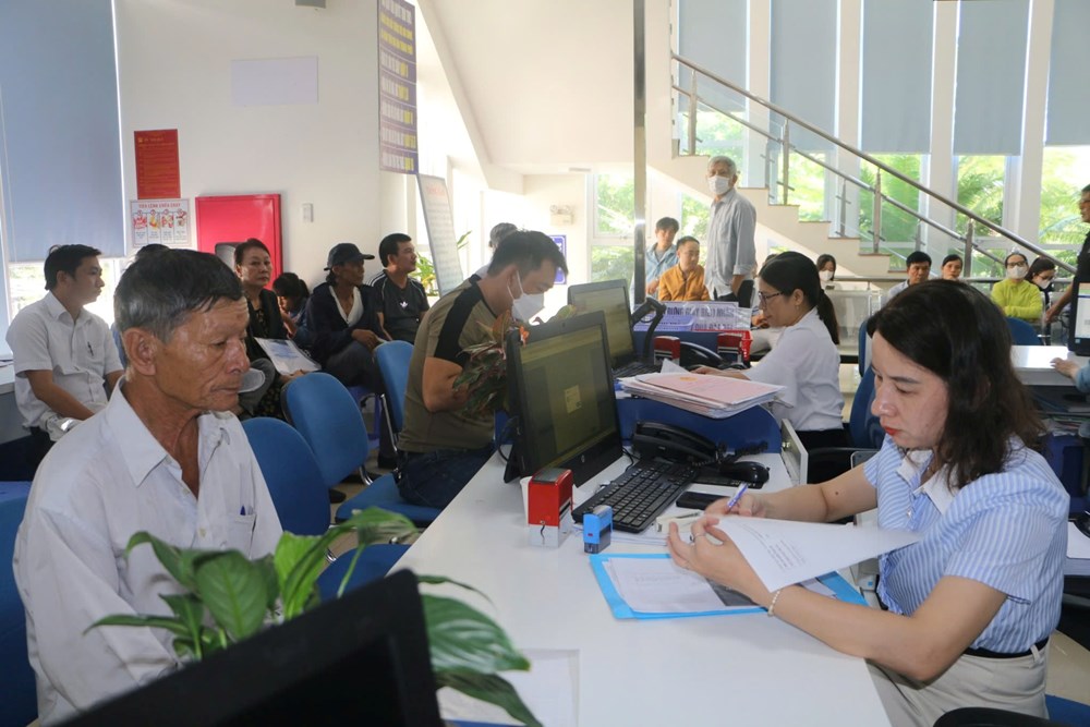 Quảng Ngãi dẫn đầu thanh toán trực tuyến dịch vụ công - ảnh 2