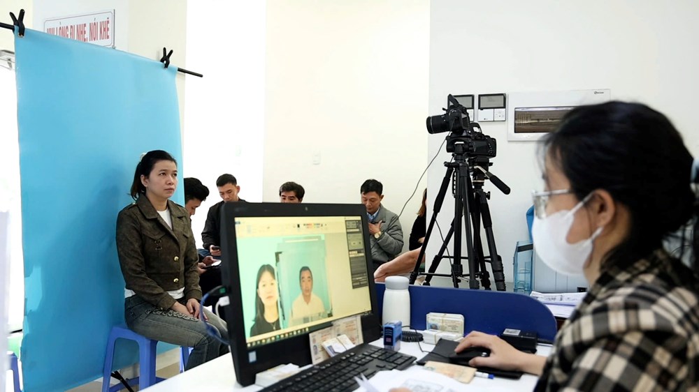 Khuyến cáo người dân không đổ xô đi đổi giấy phép lái xe - ảnh 2