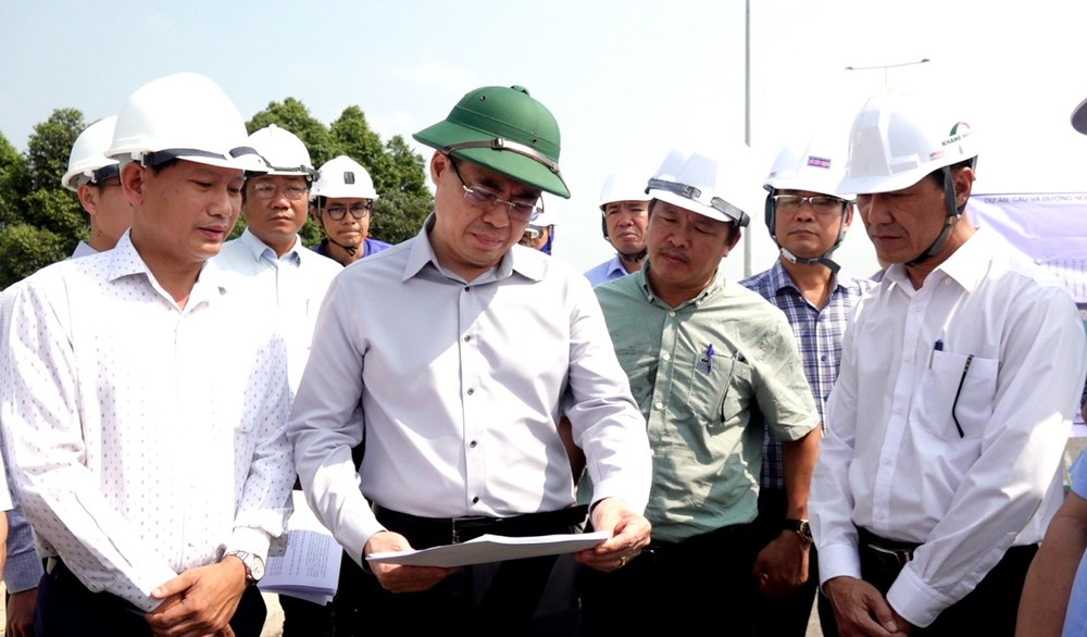 Sớm hoàn thiện hồ sơ pháp lý để đặt tên cầu Trà Khúc 3 - ảnh 1