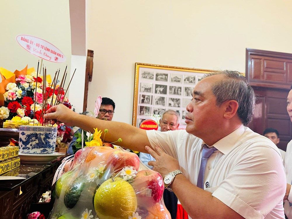 Kỷ niệm 100 năm ngày sinh nguyên Bí thư Tỉnh ủy Quảng Ngãi Trần Văn An - ảnh 1