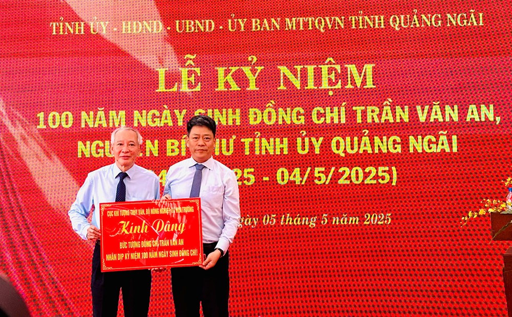 Kỷ niệm 100 năm ngày sinh nguyên Bí thư Tỉnh ủy Quảng Ngãi Trần Văn An - ảnh 3