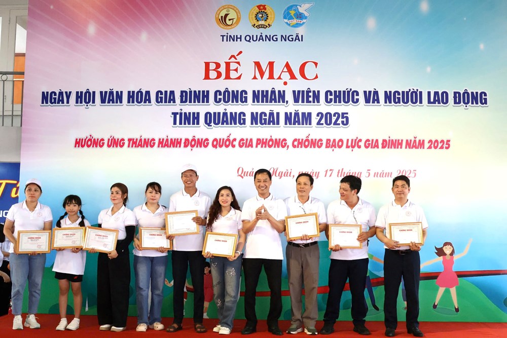Ngày hội văn hóa Gia đình công nhân, viên chức và người lao động Quảng Ngãi - ảnh 4