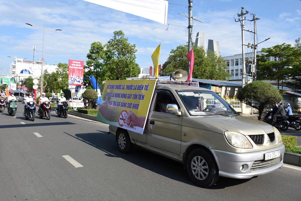 Quảng Ngãi tổ chức Lễ mít tinh hưởng ứng Ngày Thế giới không thuốc lá - ảnh 3
